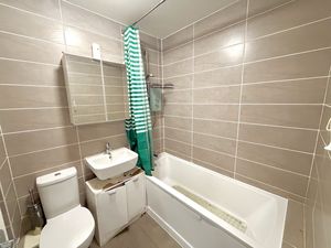 Photo 35- click for photo gallery